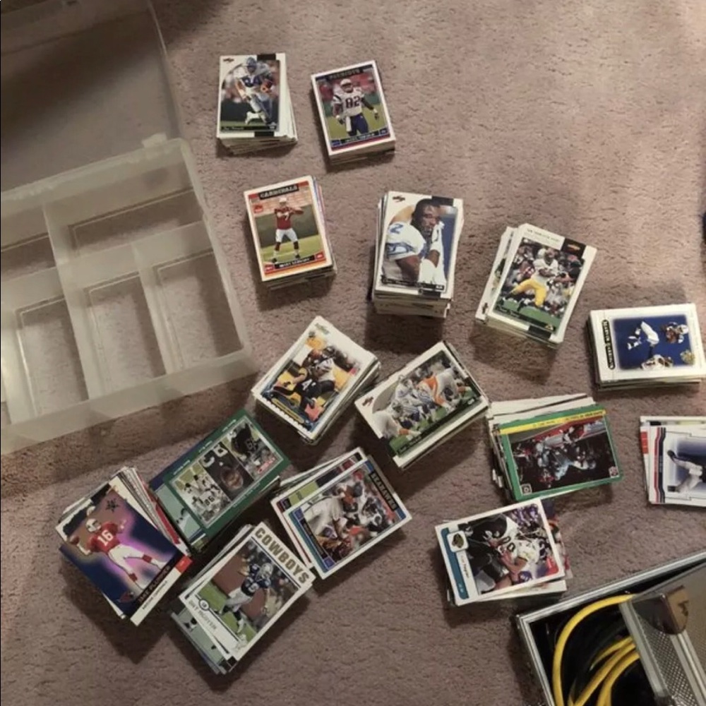 Huge Football Card Collection (OVER 1100 Cards)